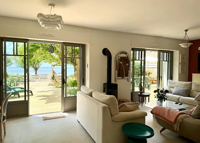 Face Le Ker Breton Villa *